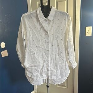 White Casual Button Down Shirt with Relaxed Fit